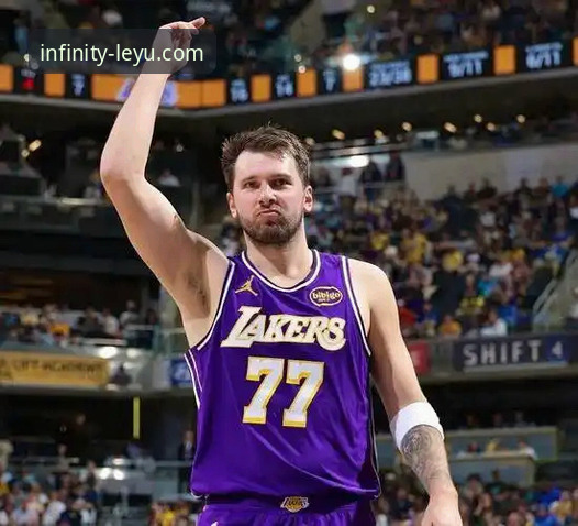 湖人客场力克步行者，乐鱼官网体育直播体验全面评测